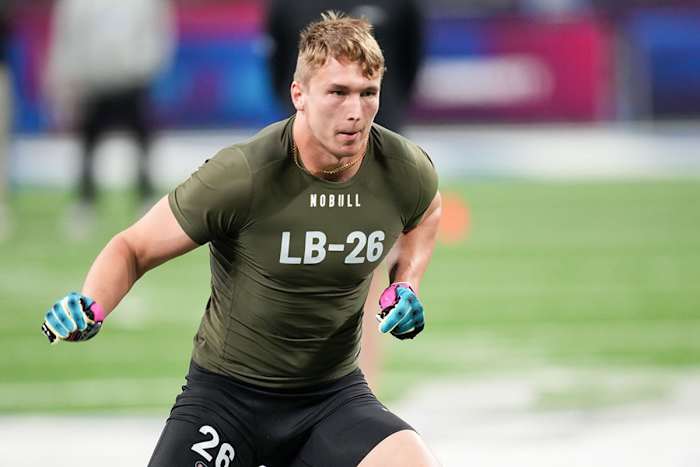 Arkansas linebacker Drew Sanders at NFL Scouting Combine